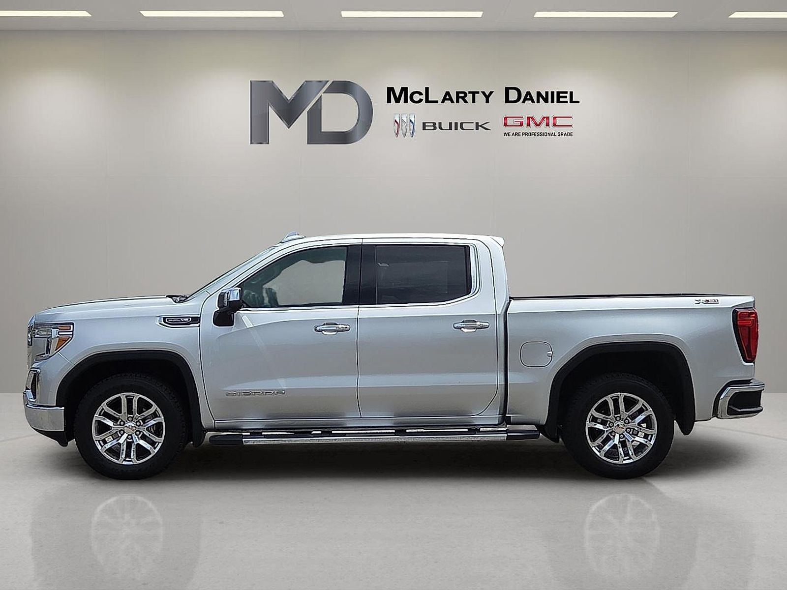 2020 GMC Sierra 1500 — side profile view