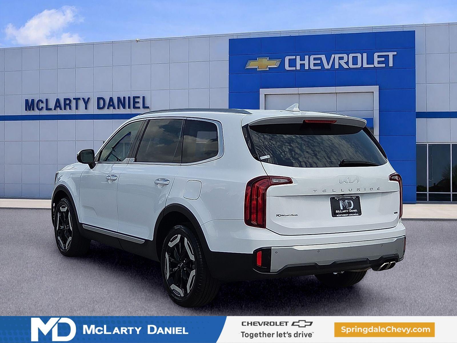 2023 Kia Telluride — interior view