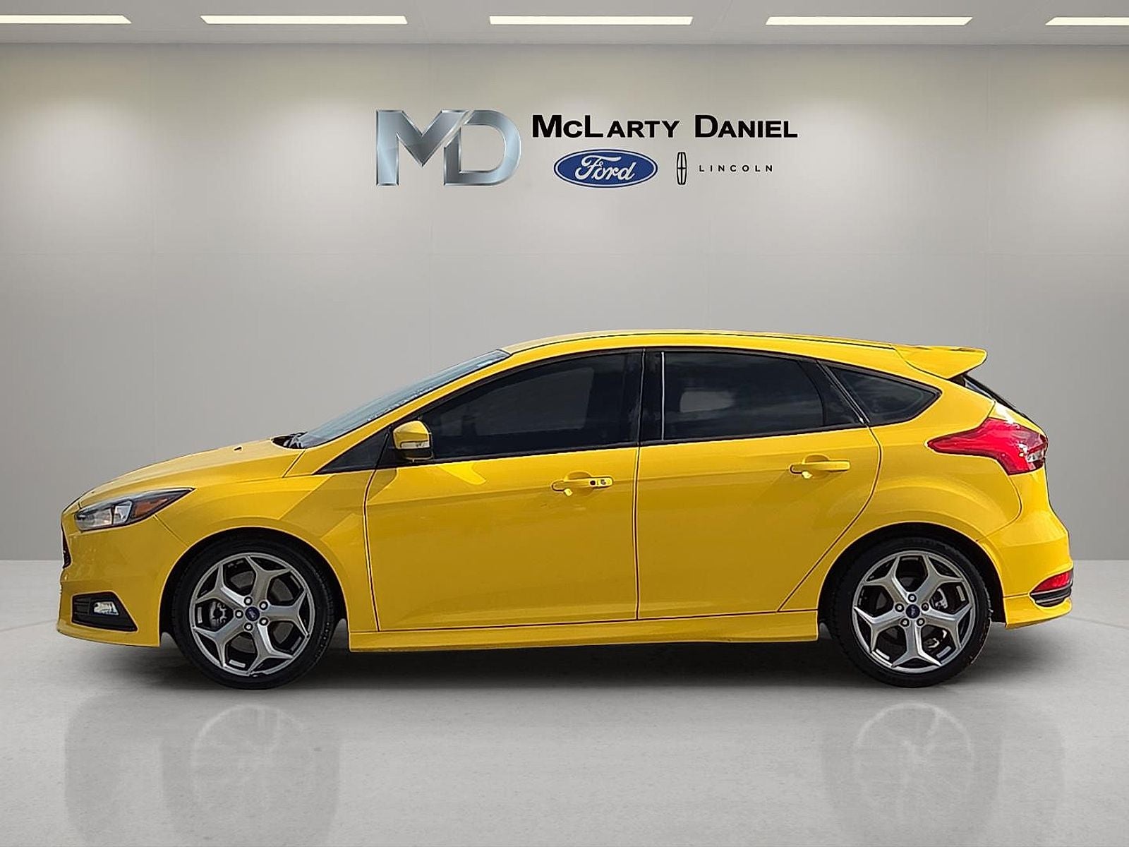 2018 Ford Focus — rear three-quarter view