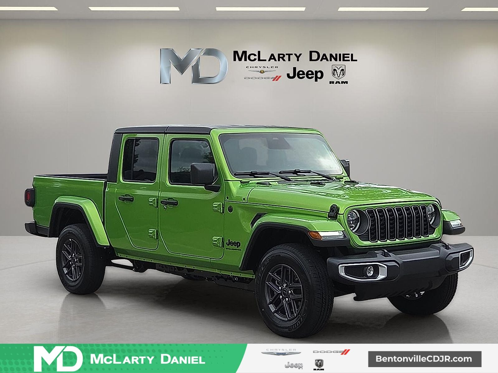 2026 Jeep Gladiator GLADIATOR SPORT S 4X4 in Mojito Exterior Paint — front three-quarter view