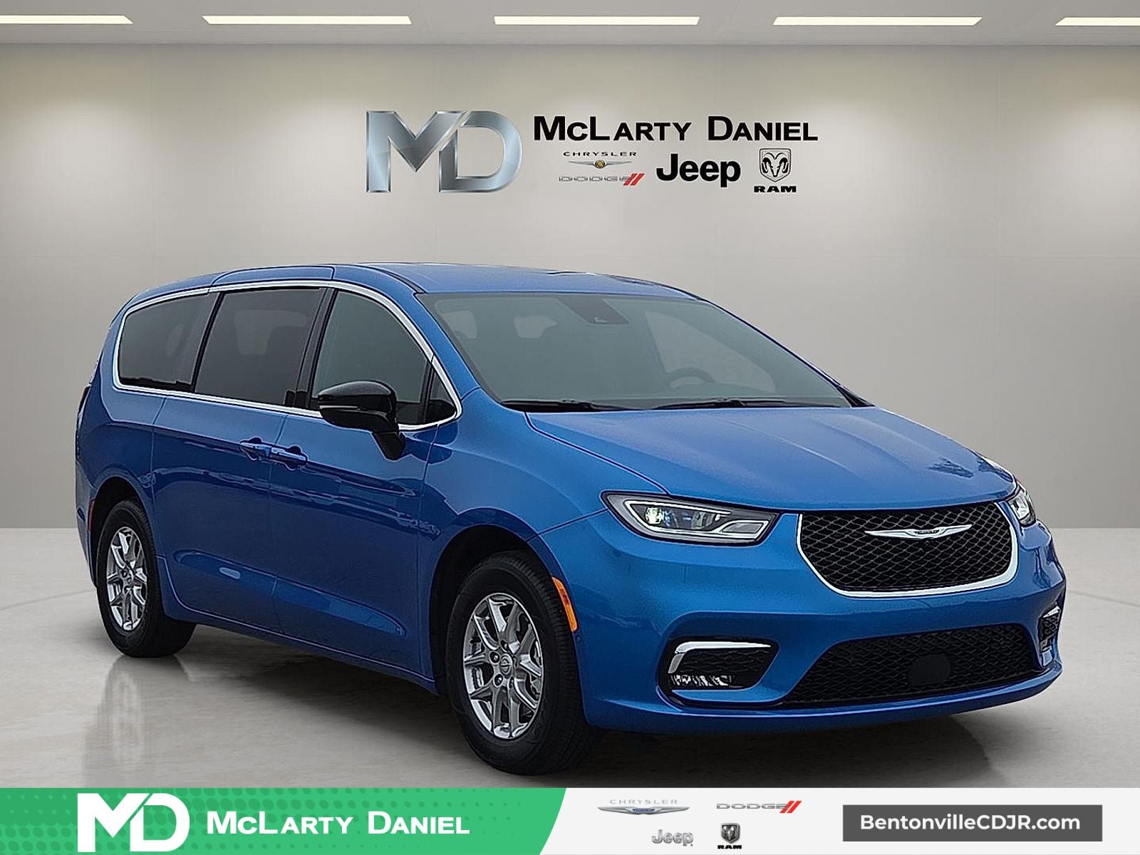 2026 Chrysler Pacifica PACIFICA SELECT in Hydro Blue Pearl-Coat Exterior Paint — front three-quarter view