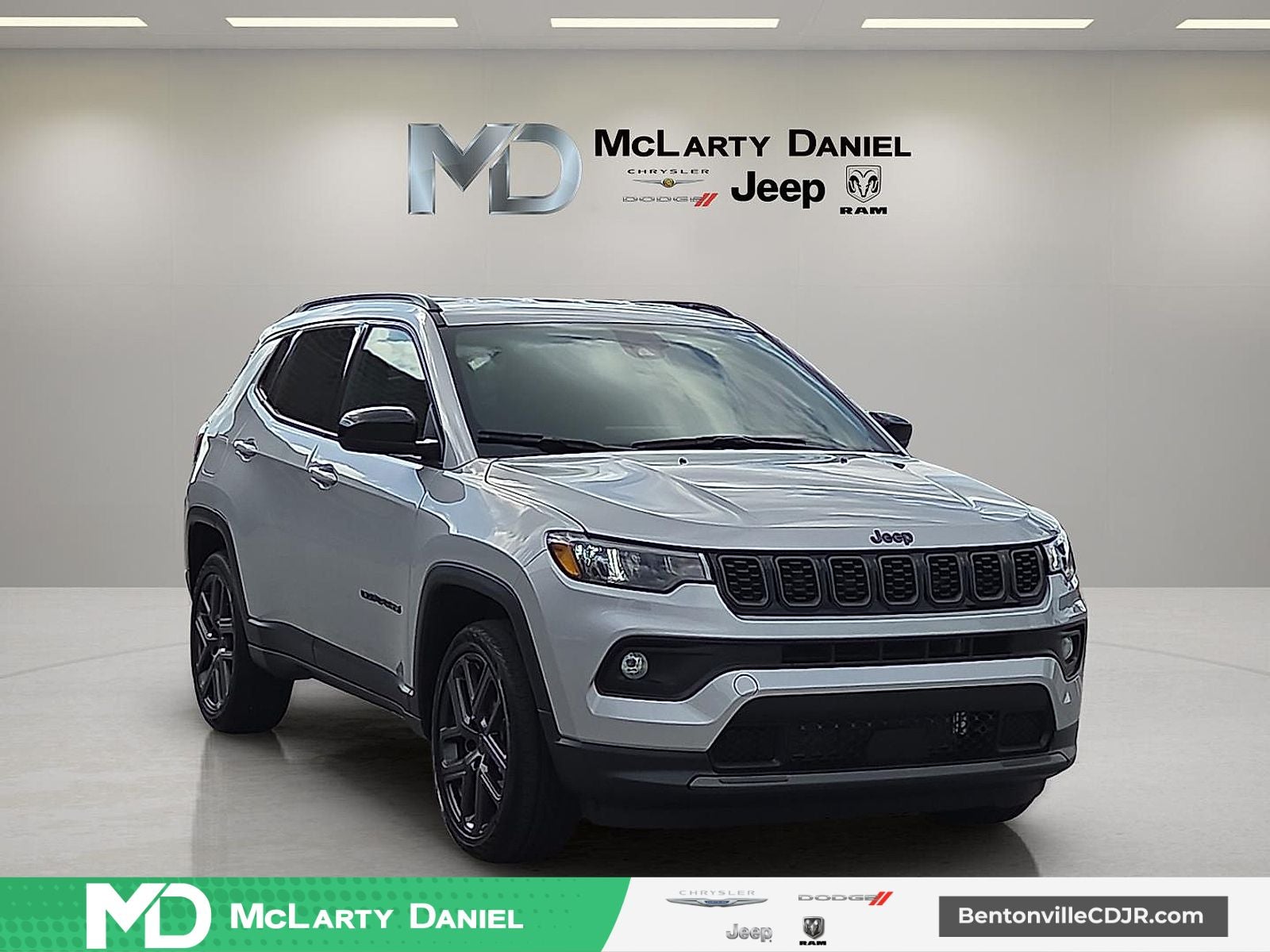 2026 Jeep Compass COMPASS LATITUDE ALTITUDE 4X4 in Silver Zynith Metallic Clear-Coat Exterior Paint — front three-quarter view