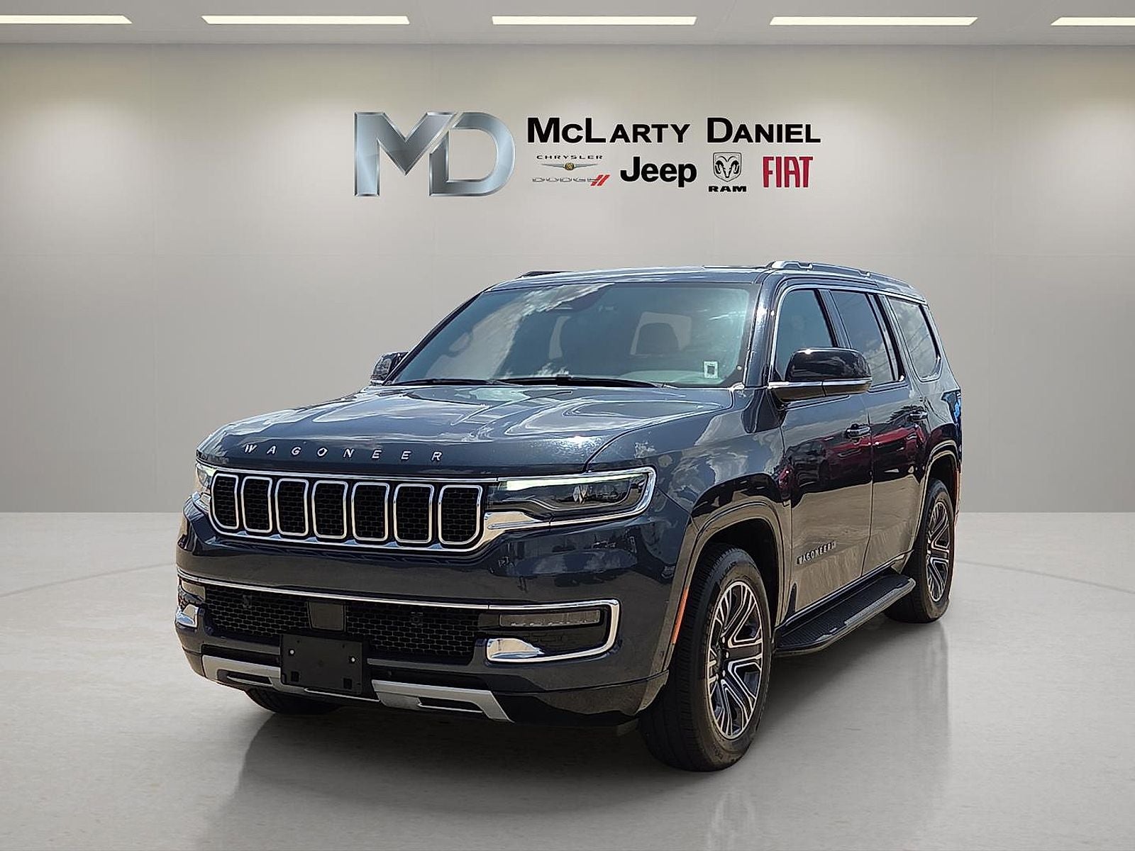 2024 Jeep Wagoneer — side profile view