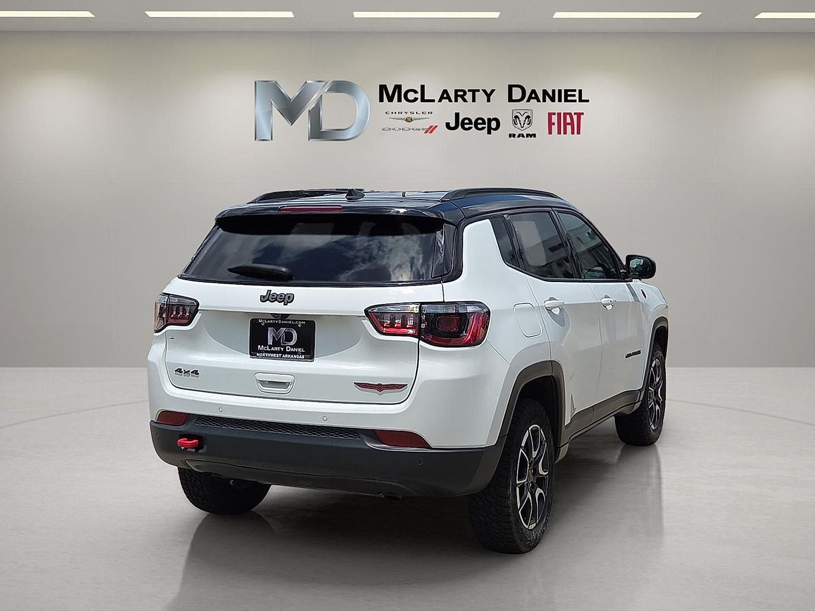 2025 Jeep Compass — detail view