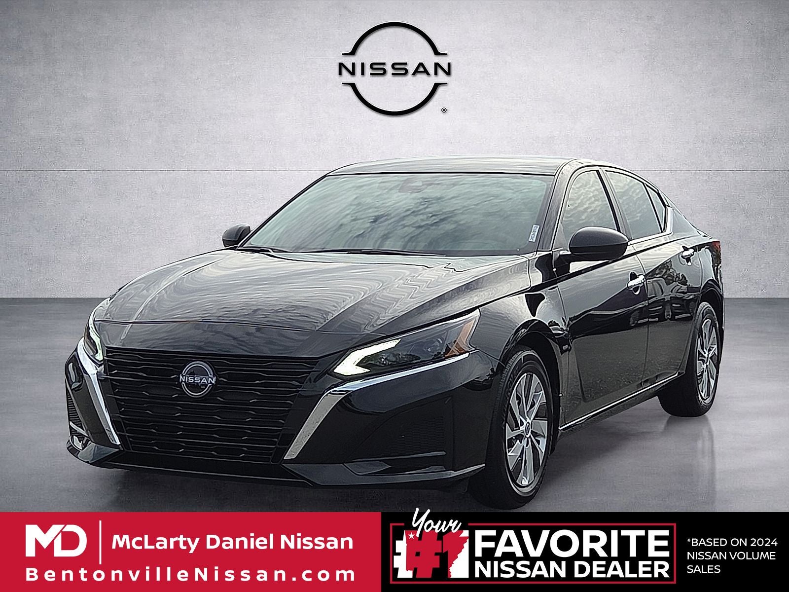 2025 Nissan Altima — side profile view