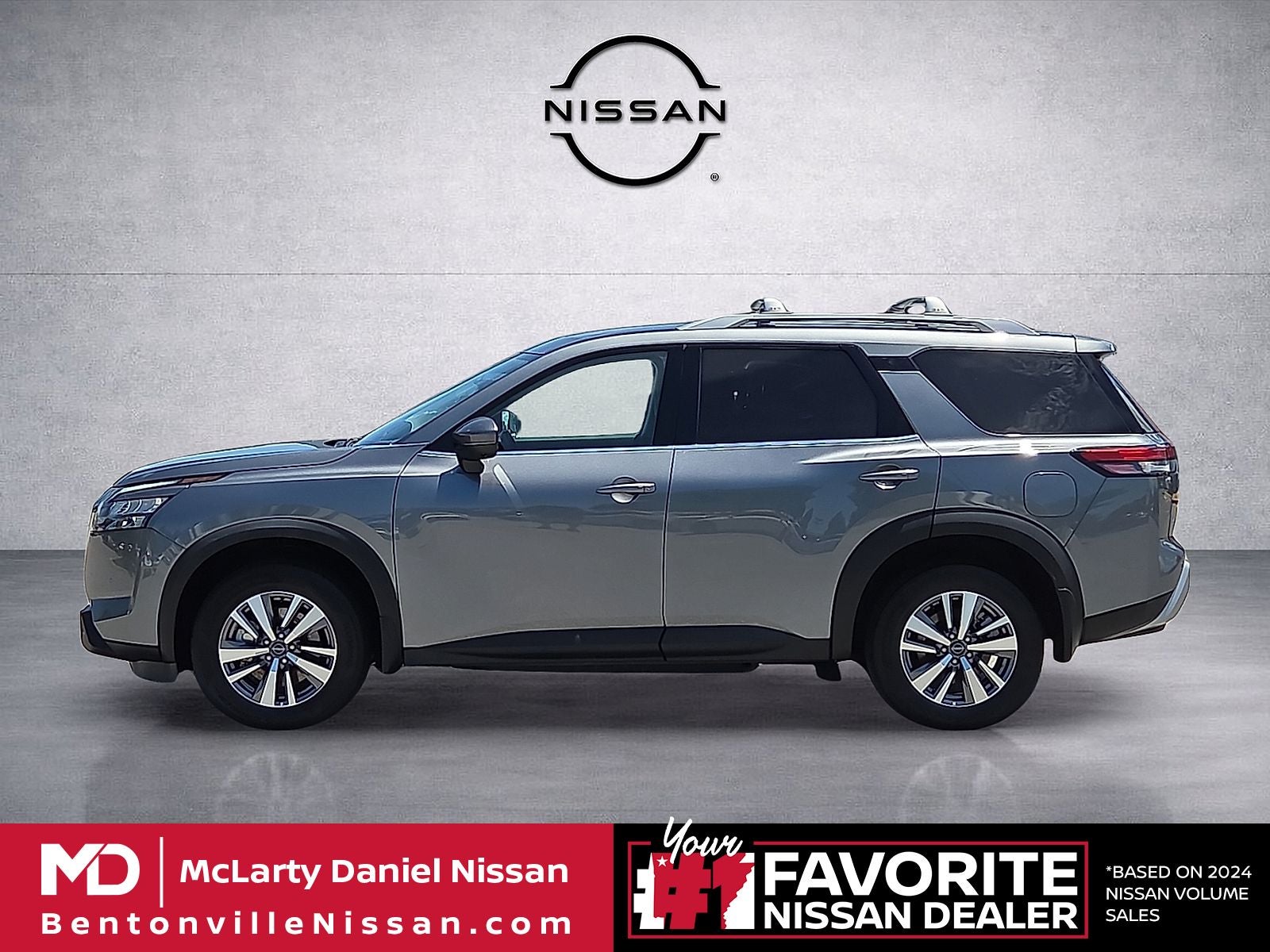 2025 Nissan Pathfinder — rear three-quarter view
